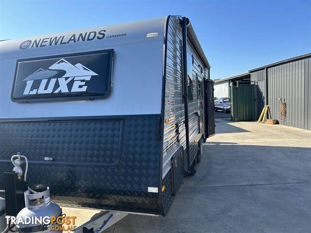 2022 NEWLANDS LUXE CARAVAN 628 RDCAFW