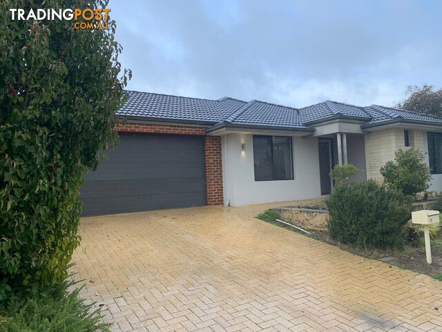 11 Scadden St BASSENDEAN WA 6054