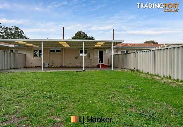 44 Stebbing Way GIRRAWHEEN WA 6064