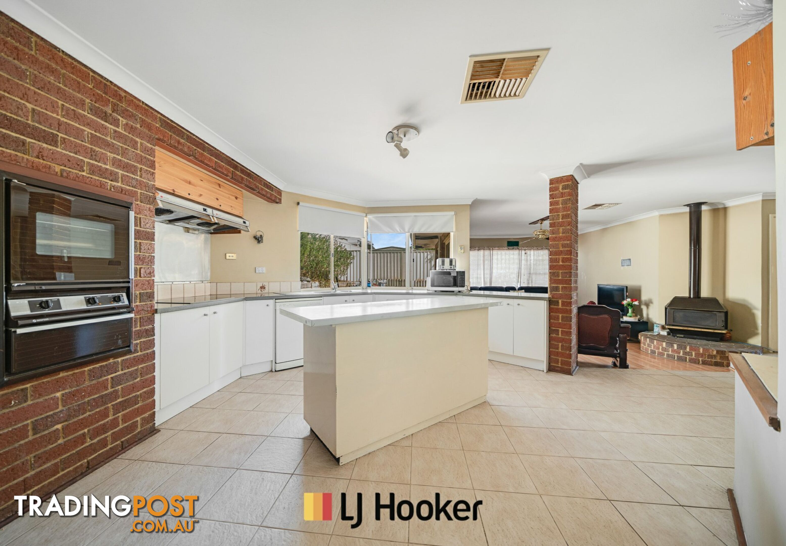 6 Coral Place BALLAJURA WA 6066