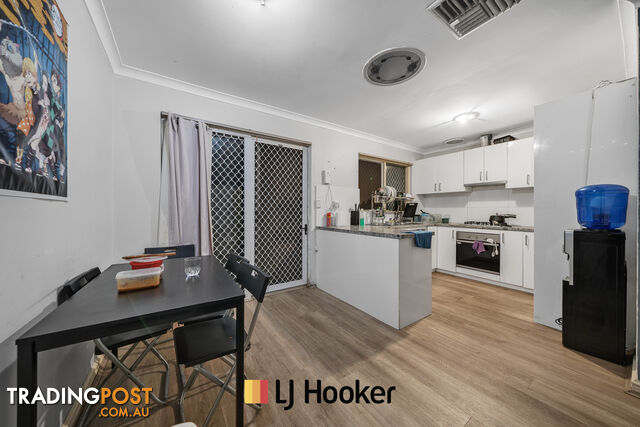 41 Balgonie Avenue GIRRAWHEEN WA 6064 - photo 3 of 25