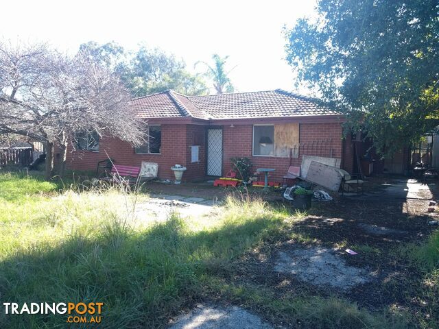 9 Hurlston Way KOONDOOLA WA 6064