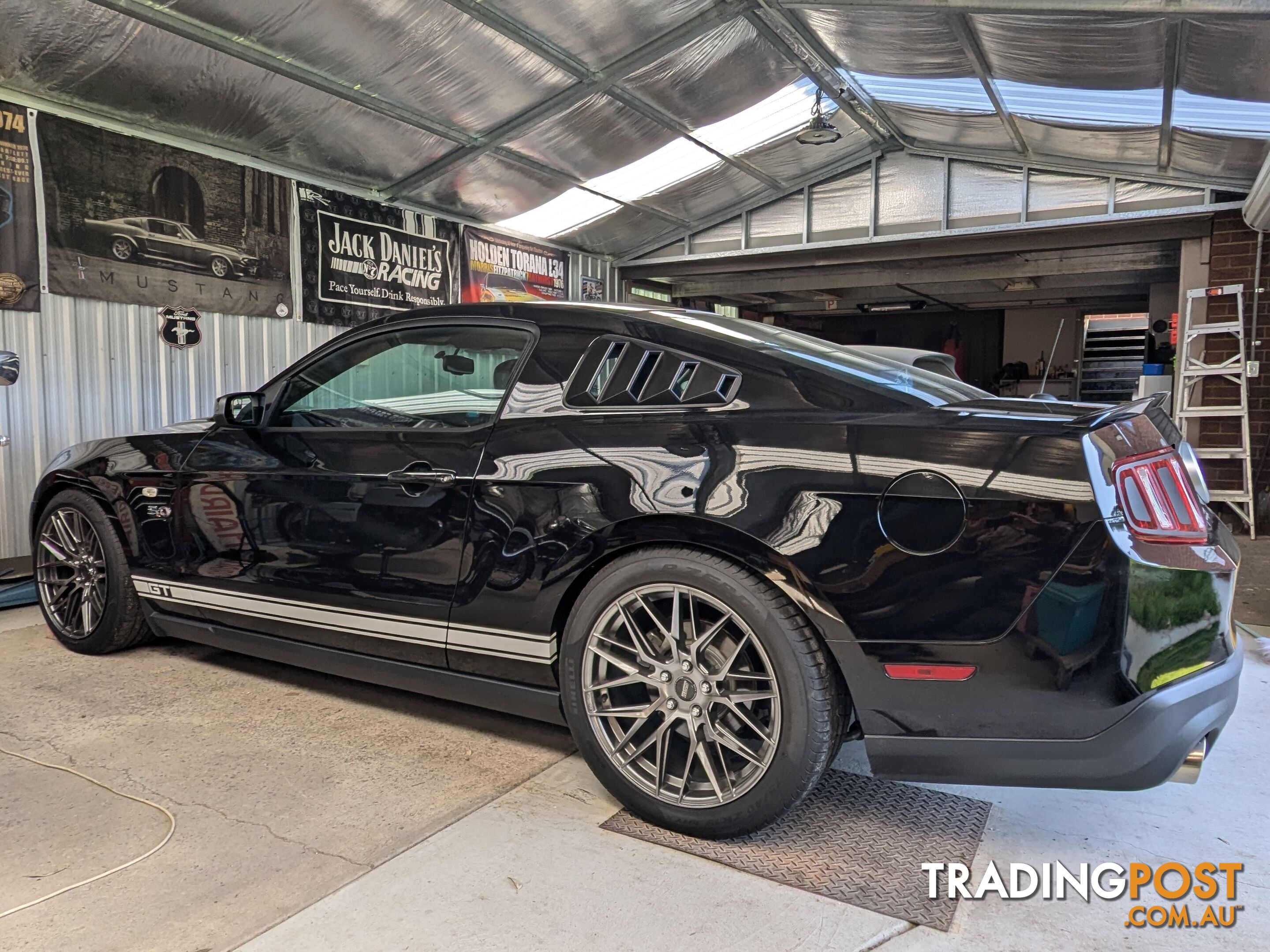 2011 Ford Mustang GT Premium Coupe Manual