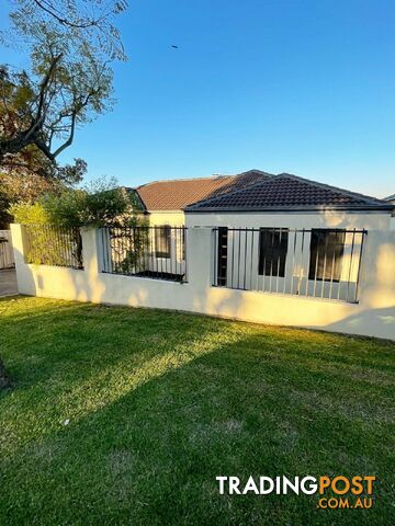 18A Roscorla Avenue YOKINE WA 6060