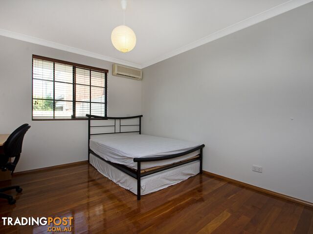 2/13 Hardy Road BASSENDEAN WA 6054