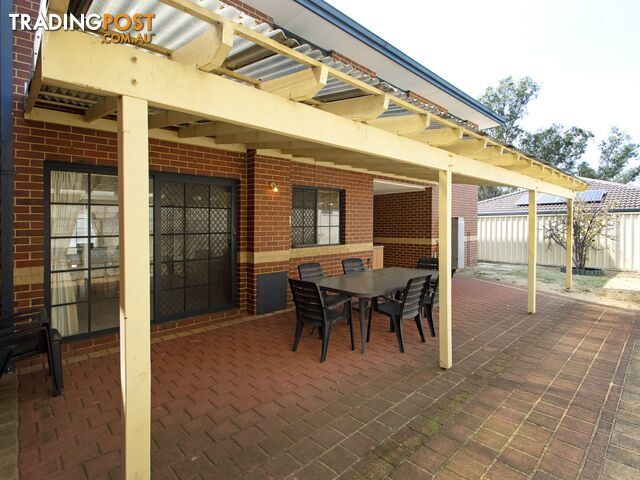 2/13 Hardy Road BASSENDEAN WA 6054