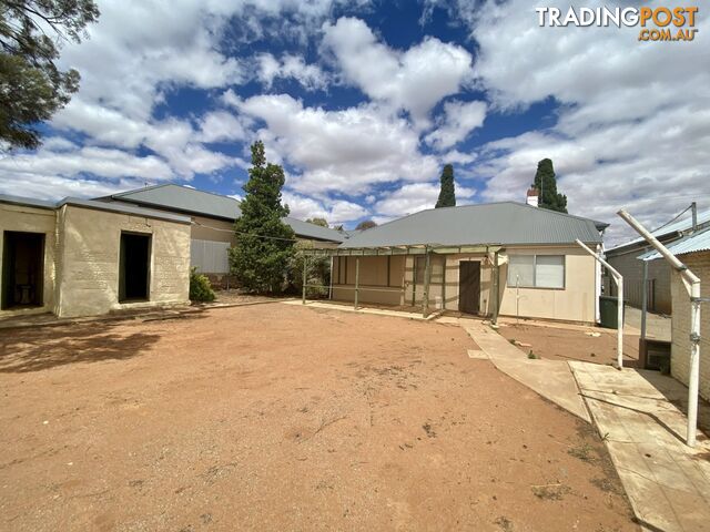 18 Beryl Street BROKEN HILL NSW 2880