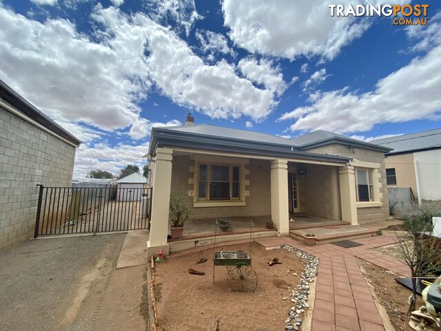 18 Beryl Street BROKEN HILL NSW 2880