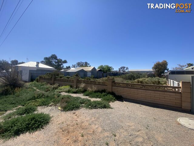 24 Creedon Street BROKEN HILL NSW 2880