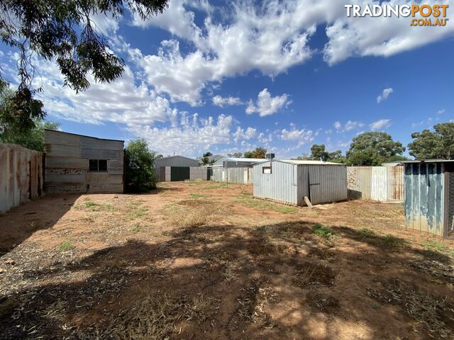 107 Ryan Lane BROKEN HILL NSW 2880