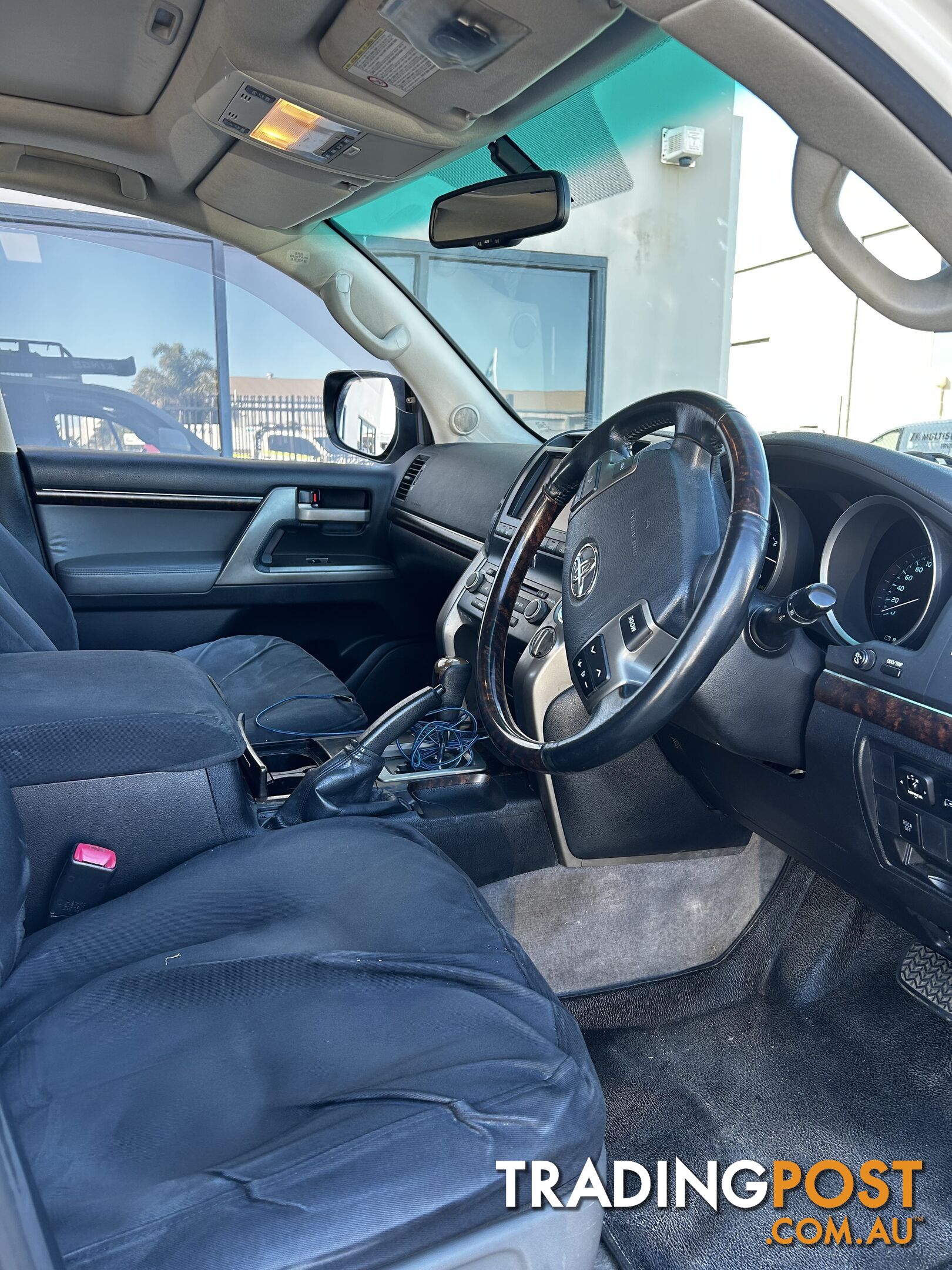 2011 Toyota Landcruiser Sahara Automatic