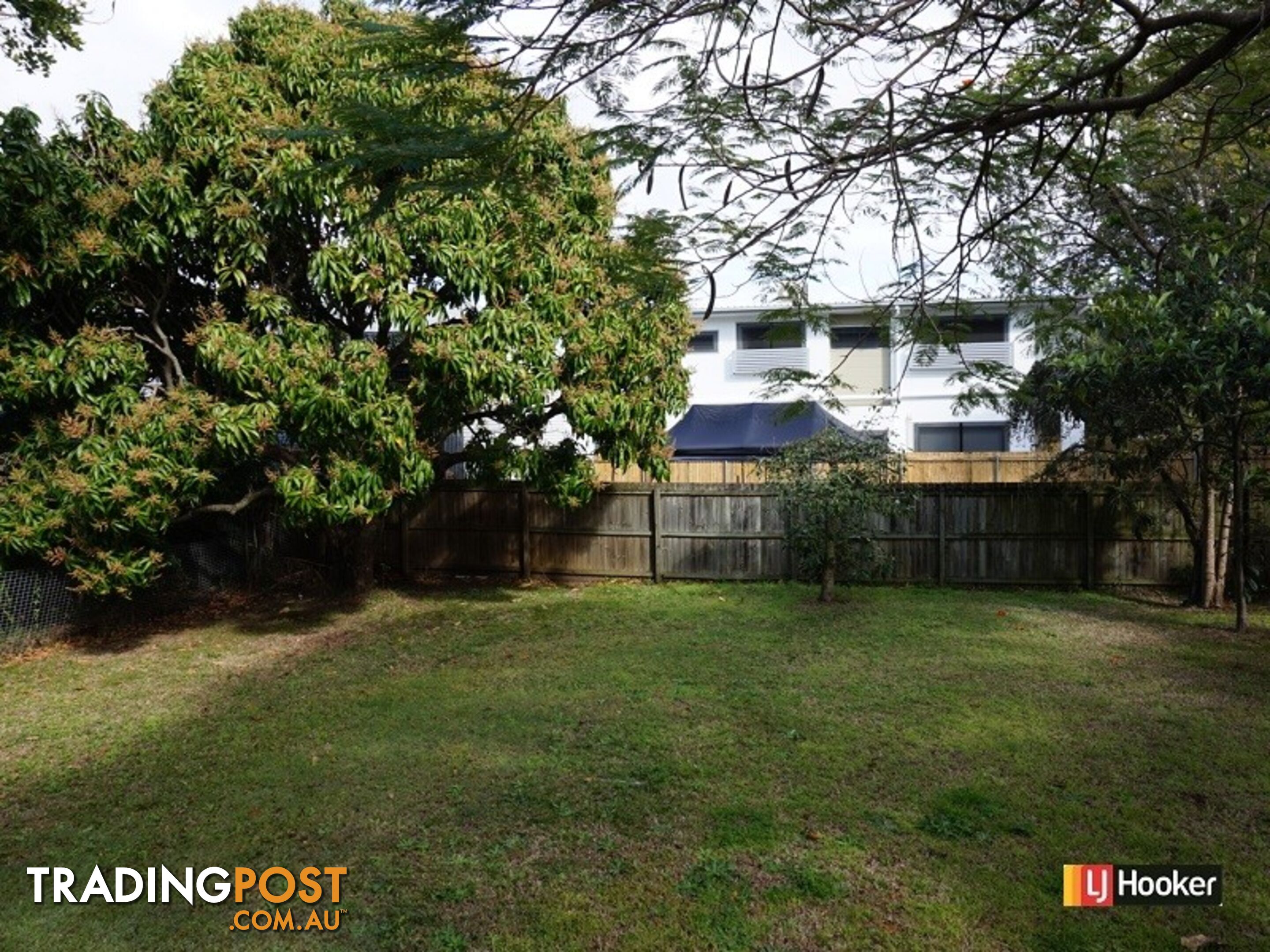 30 Nudgee Road HAMILTON QLD 4007