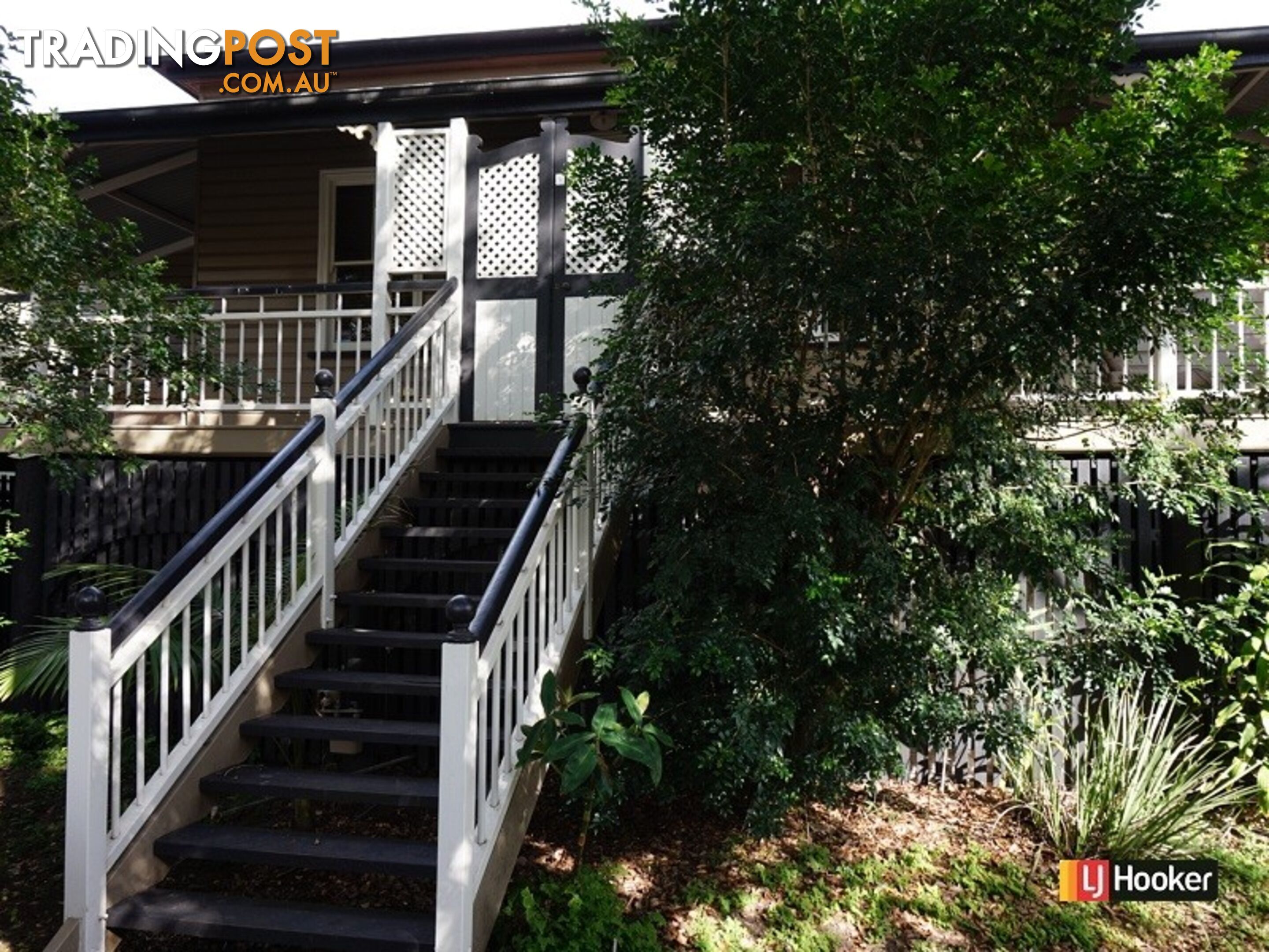 30 Nudgee Road HAMILTON QLD 4007