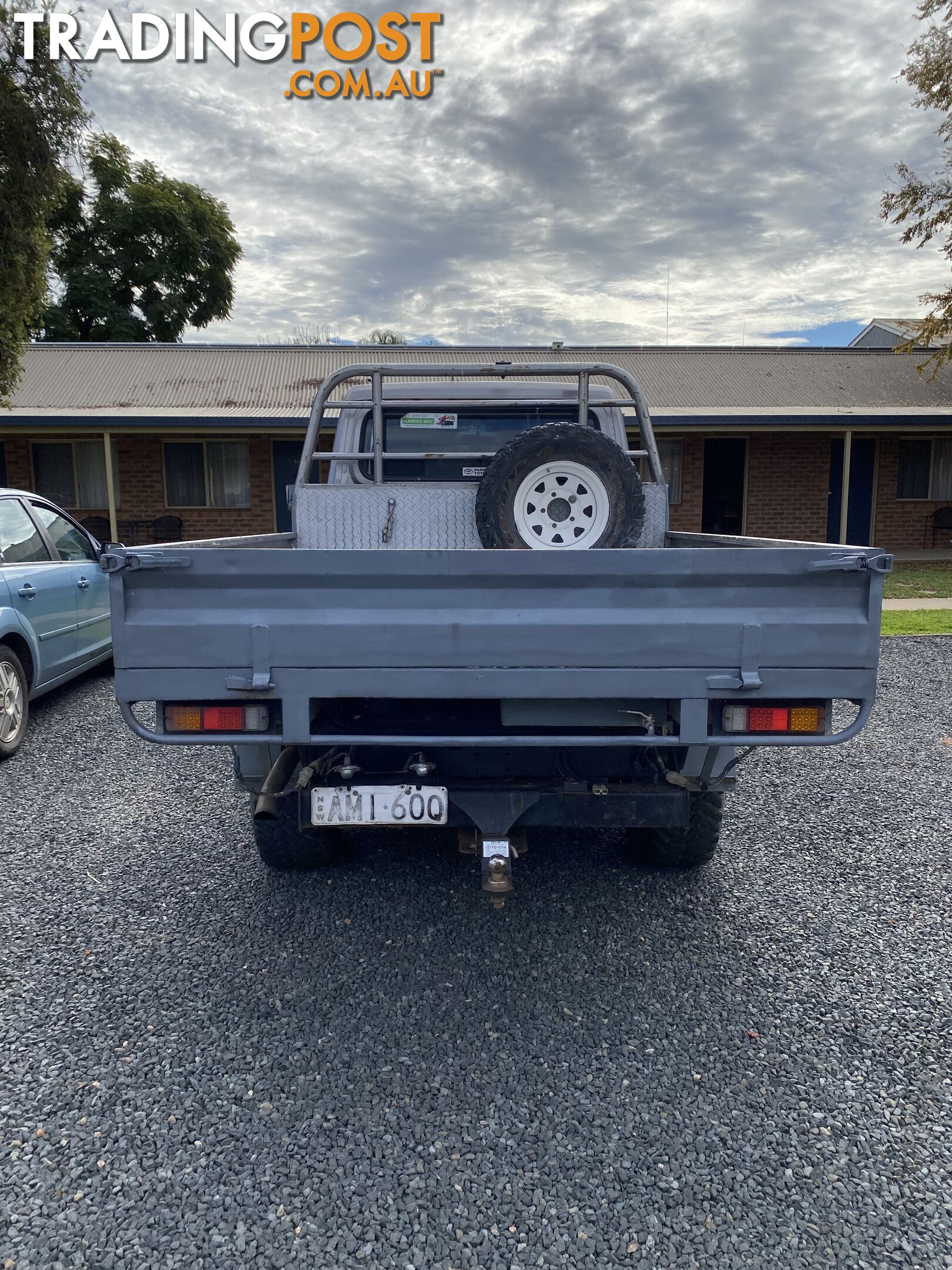 2002 Toyota Landcruiser HDZ 79 Ute Manual