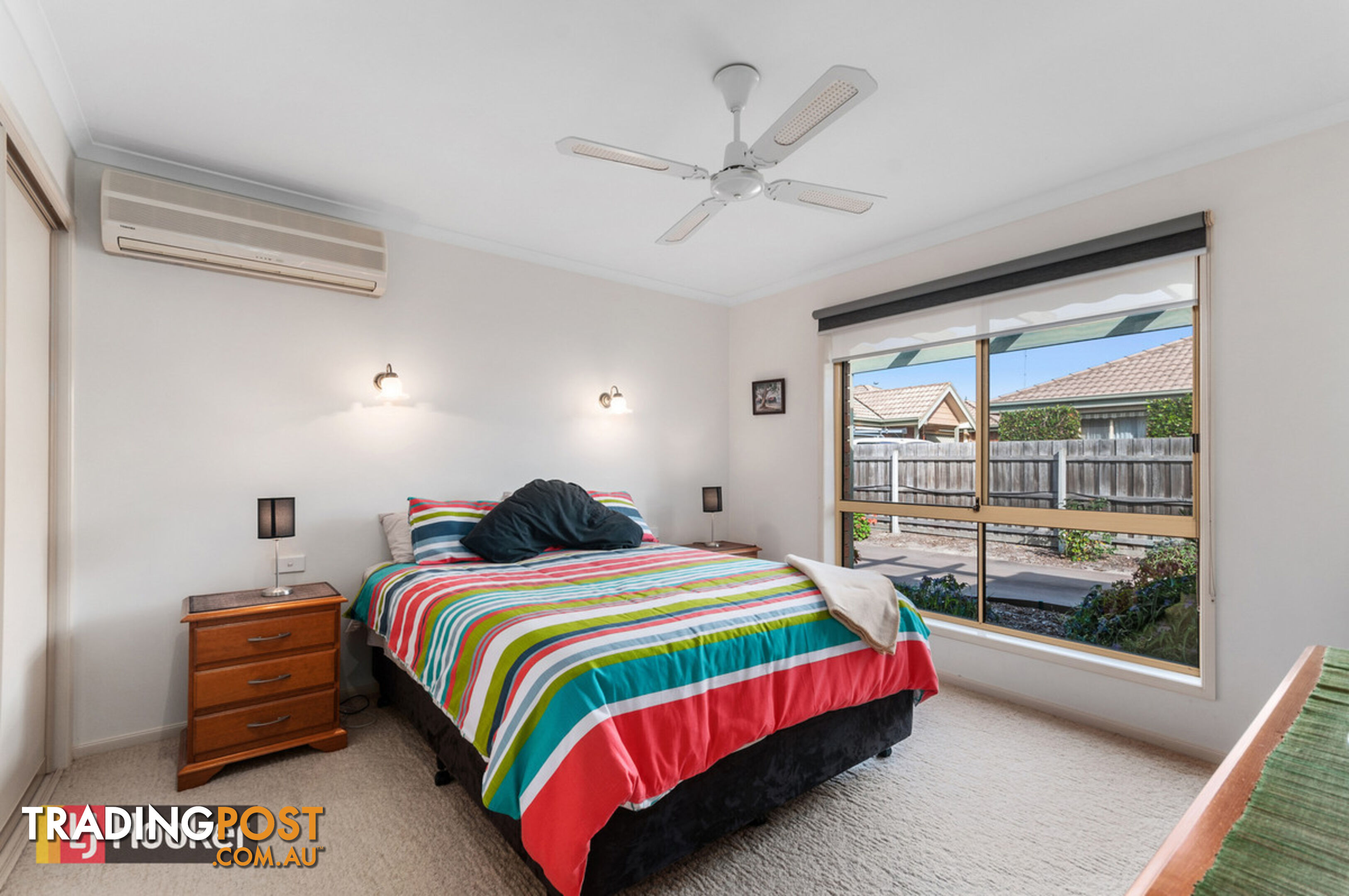 1/64 Roadknight Street LAKES ENTRANCE VIC 3909