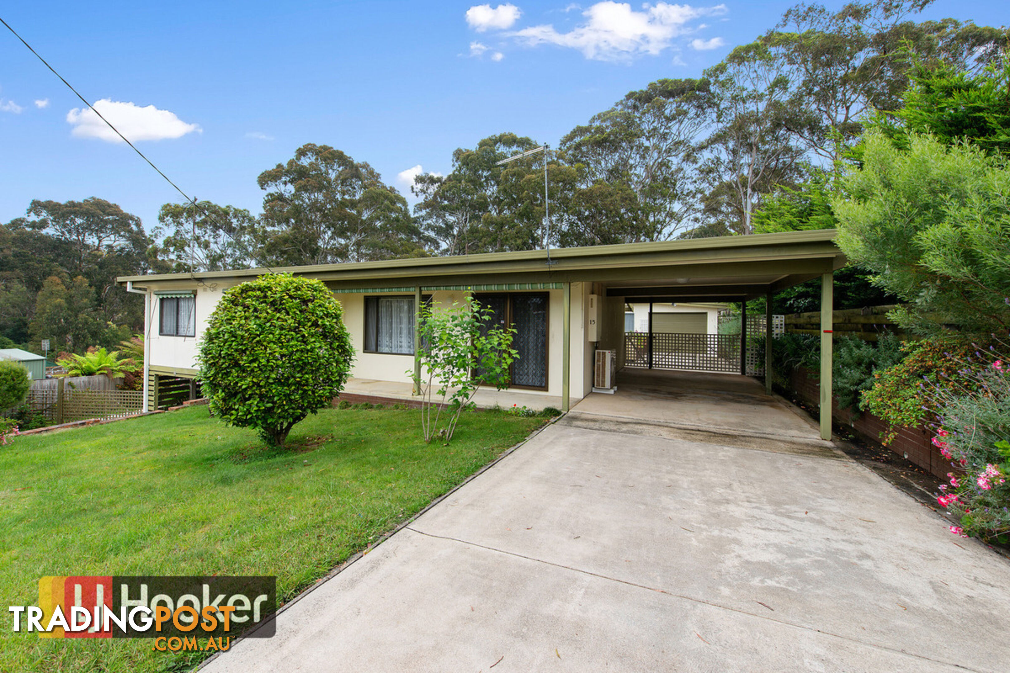 15 Christopher Court LAKES ENTRANCE VIC 3909