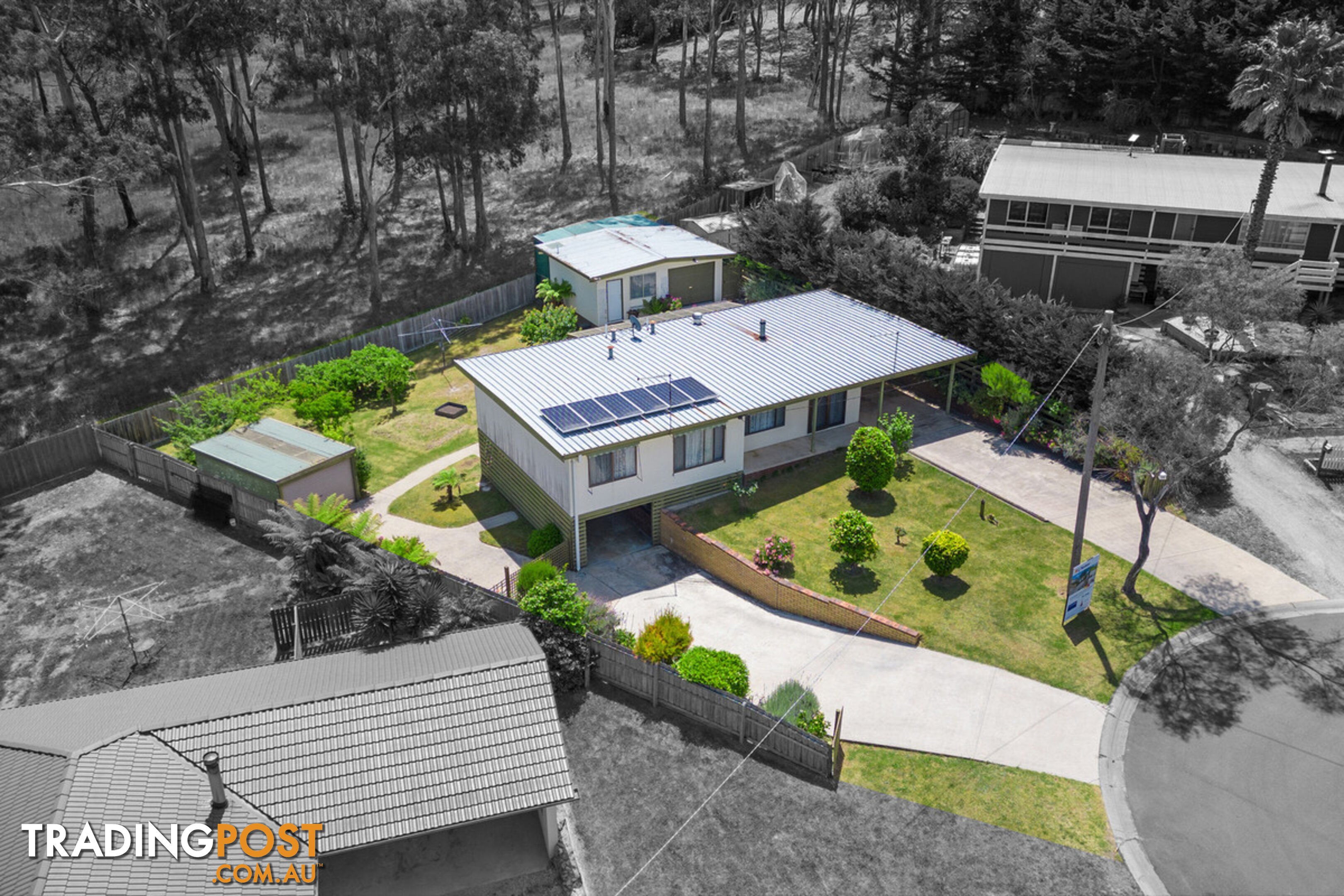 15 Christopher Court LAKES ENTRANCE VIC 3909