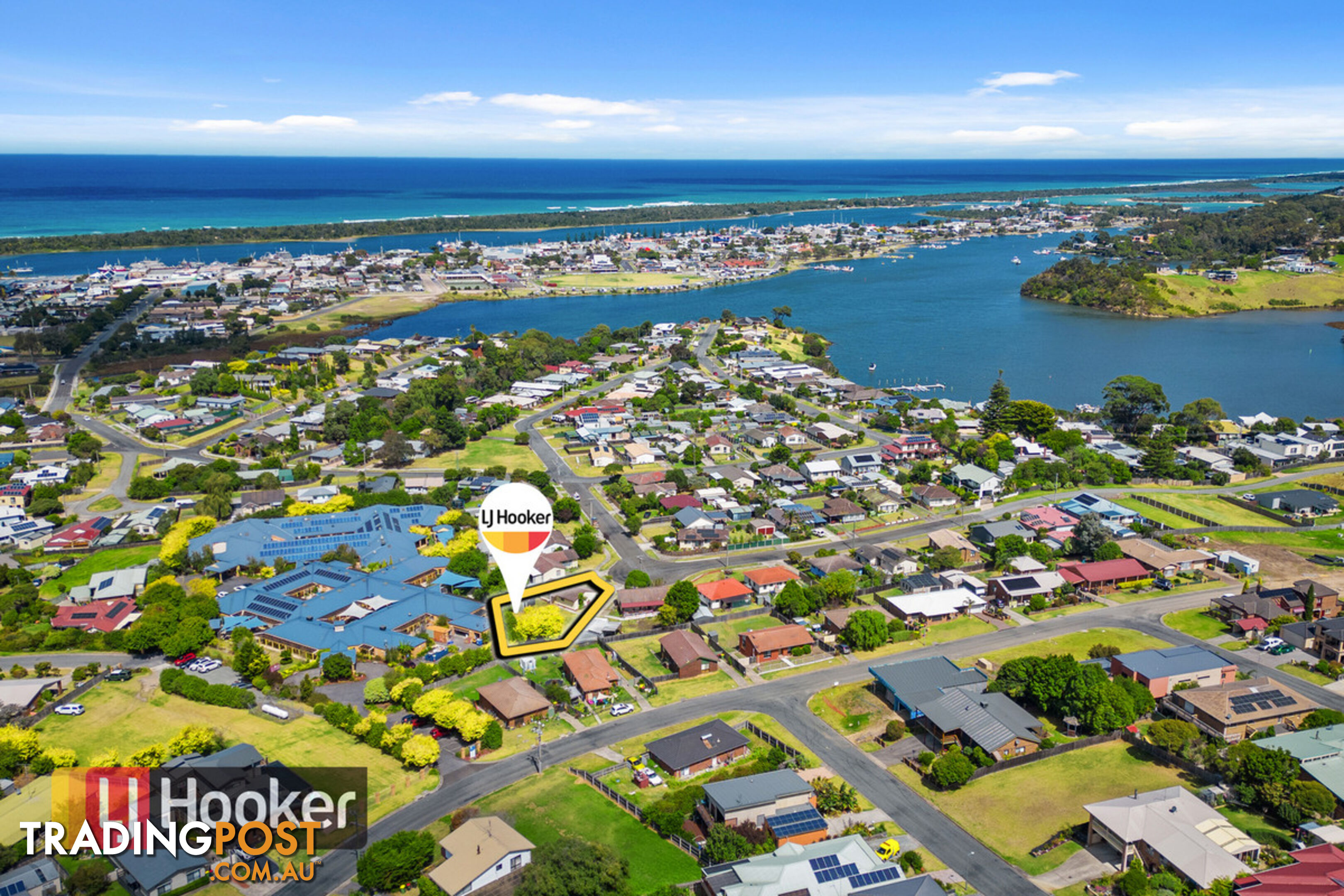 20 Phillips Street LAKES ENTRANCE VIC 3909