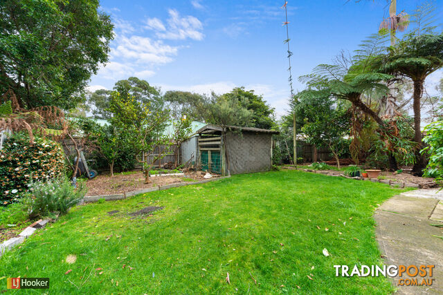 3 Hassett Road LAKES ENTRANCE VIC 3909