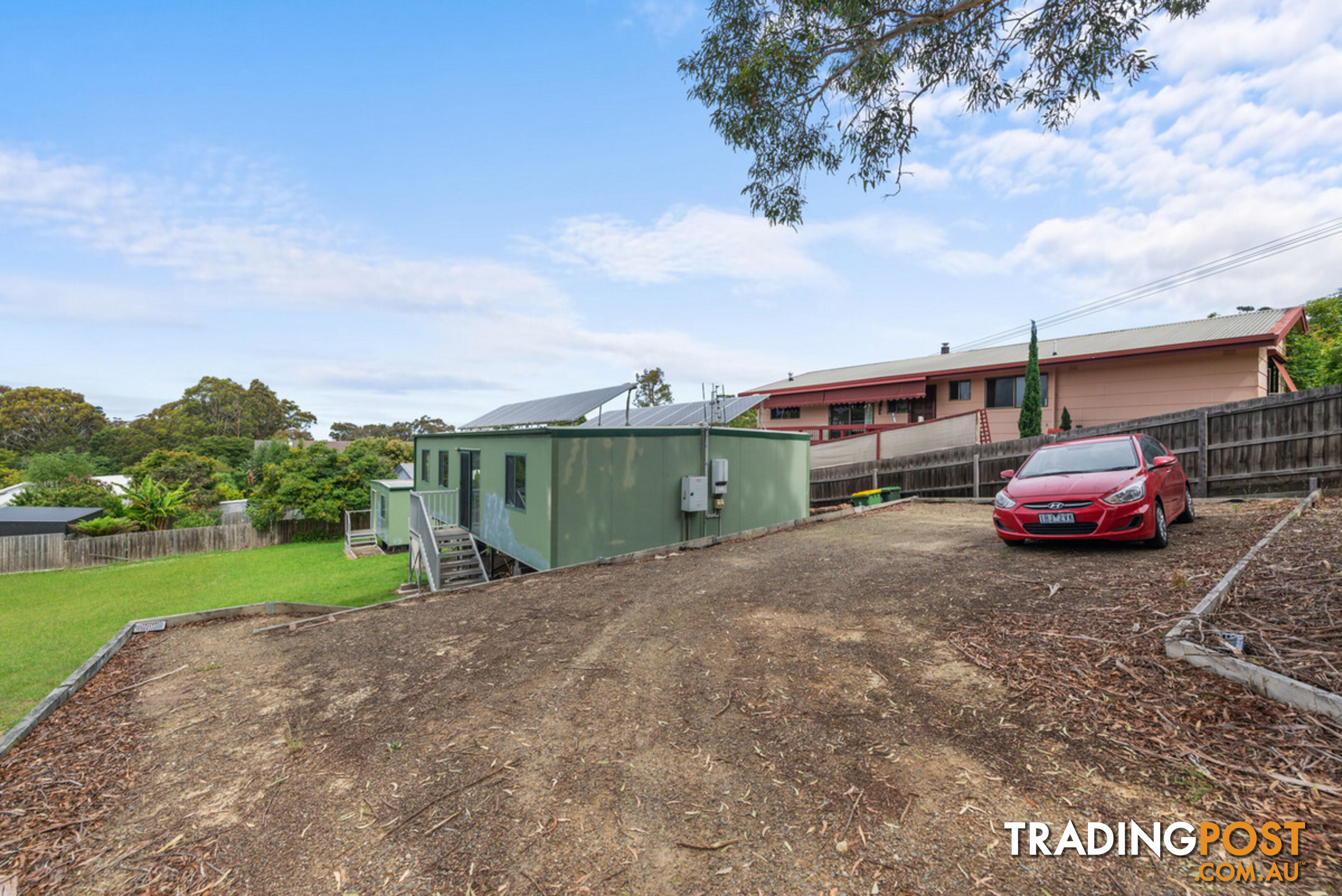 68 Ocean View Parade LAKES ENTRANCE VIC 3909