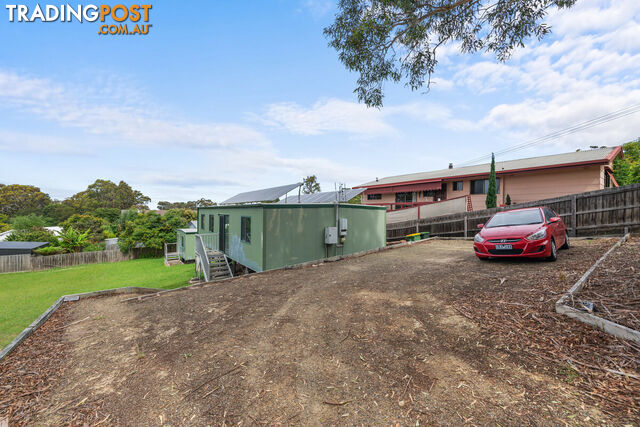 68 Ocean View Parade LAKES ENTRANCE VIC 3909