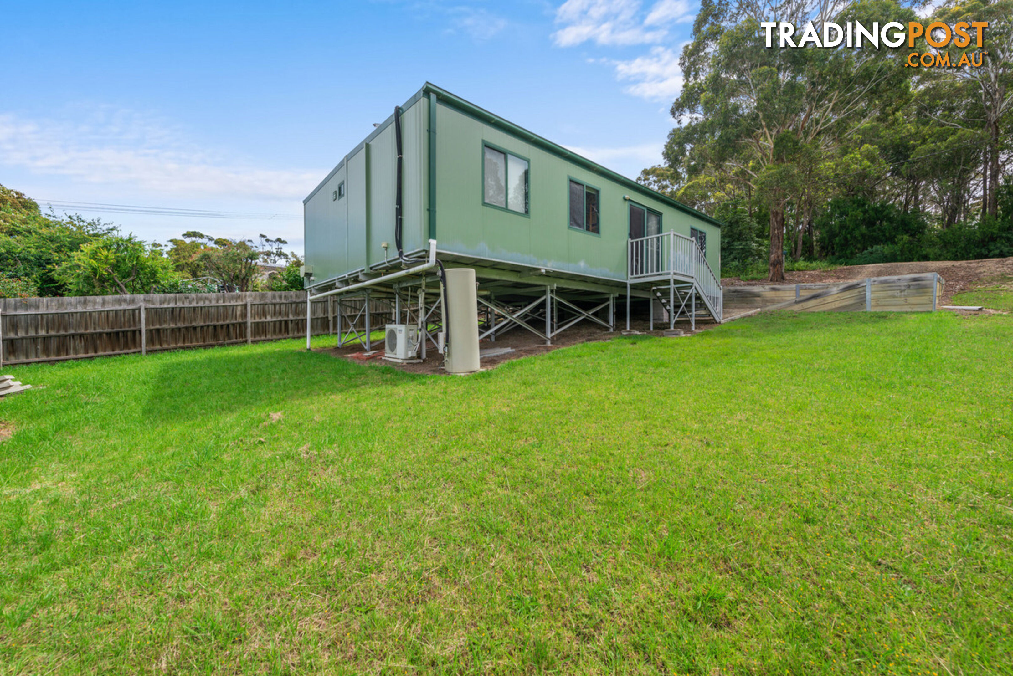 68 Ocean View Parade LAKES ENTRANCE VIC 3909