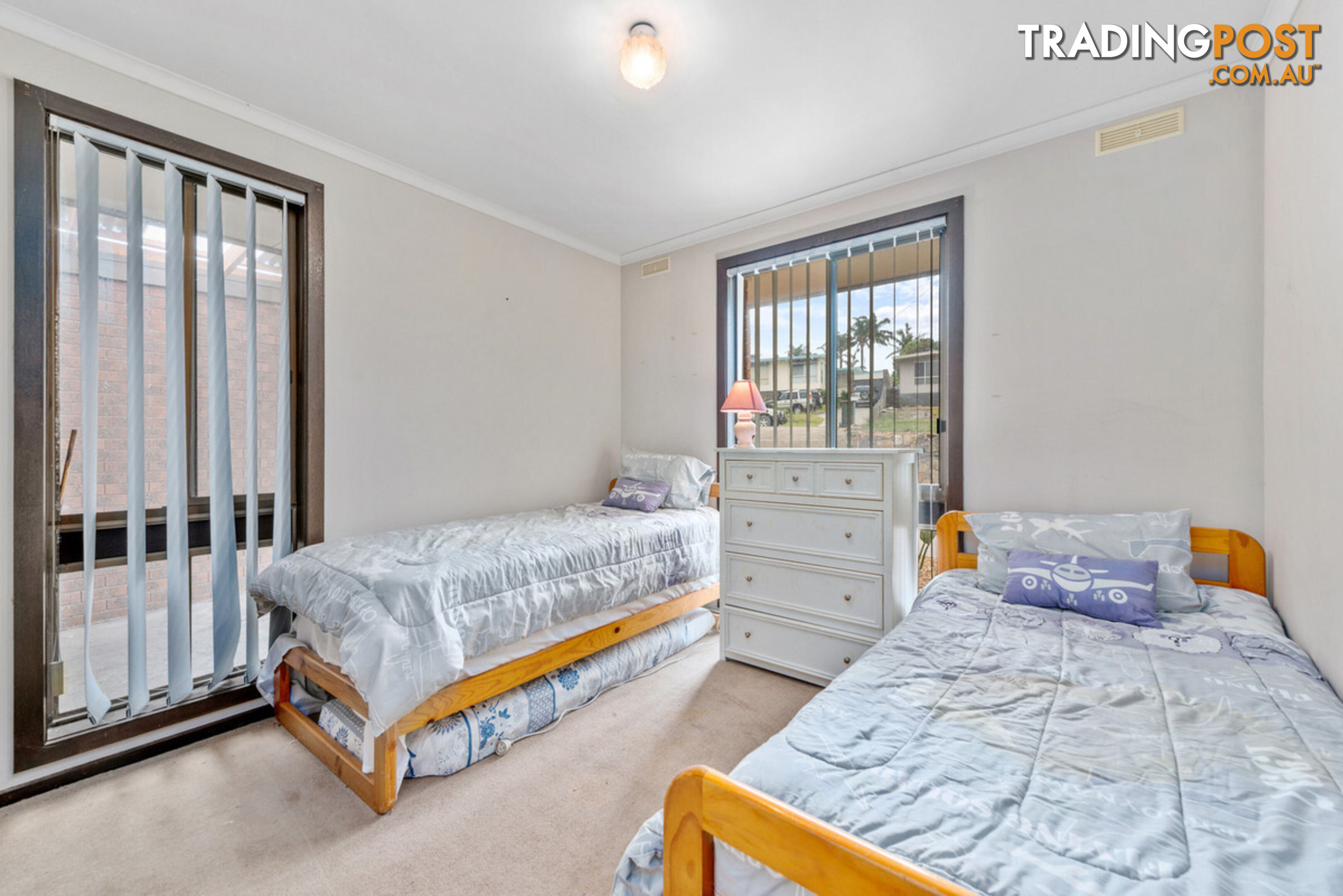 5 Nautilus Way LAKES ENTRANCE VIC 3909