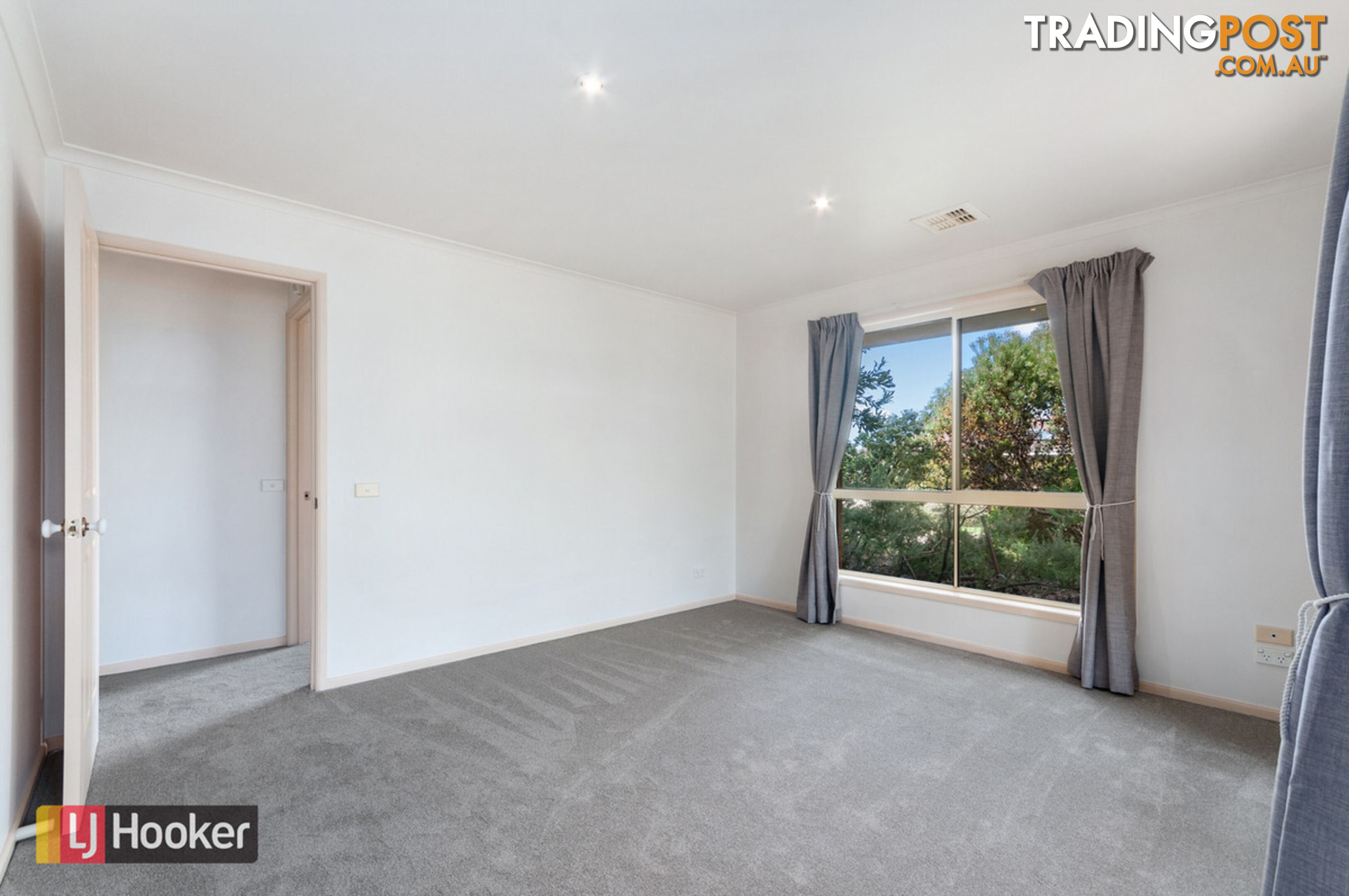 1 Morkham Court LAKES ENTRANCE VIC 3909