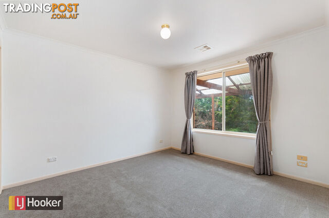 1 Morkham Court LAKES ENTRANCE VIC 3909