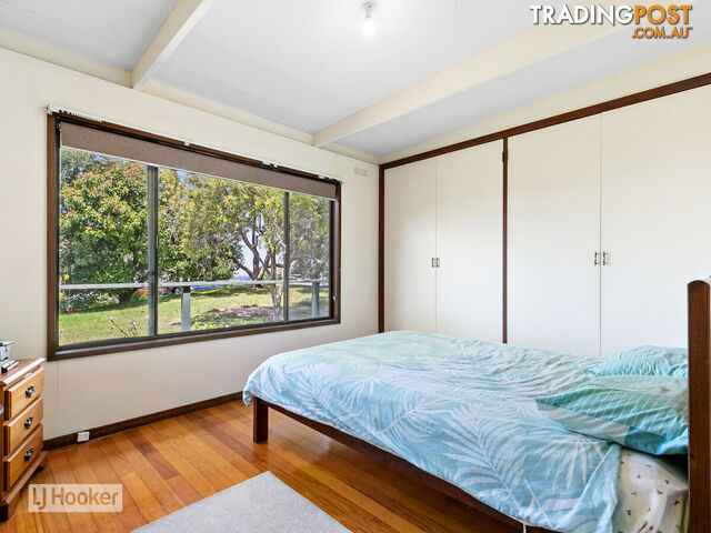 5 Lake Grove METUNG VIC 3904