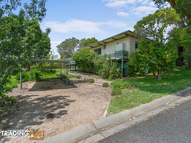 5 Lake Grove METUNG VIC 3904