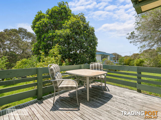 5 Lake Grove METUNG VIC 3904