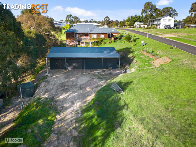 24 Seagull Avenue METUNG VIC 3904