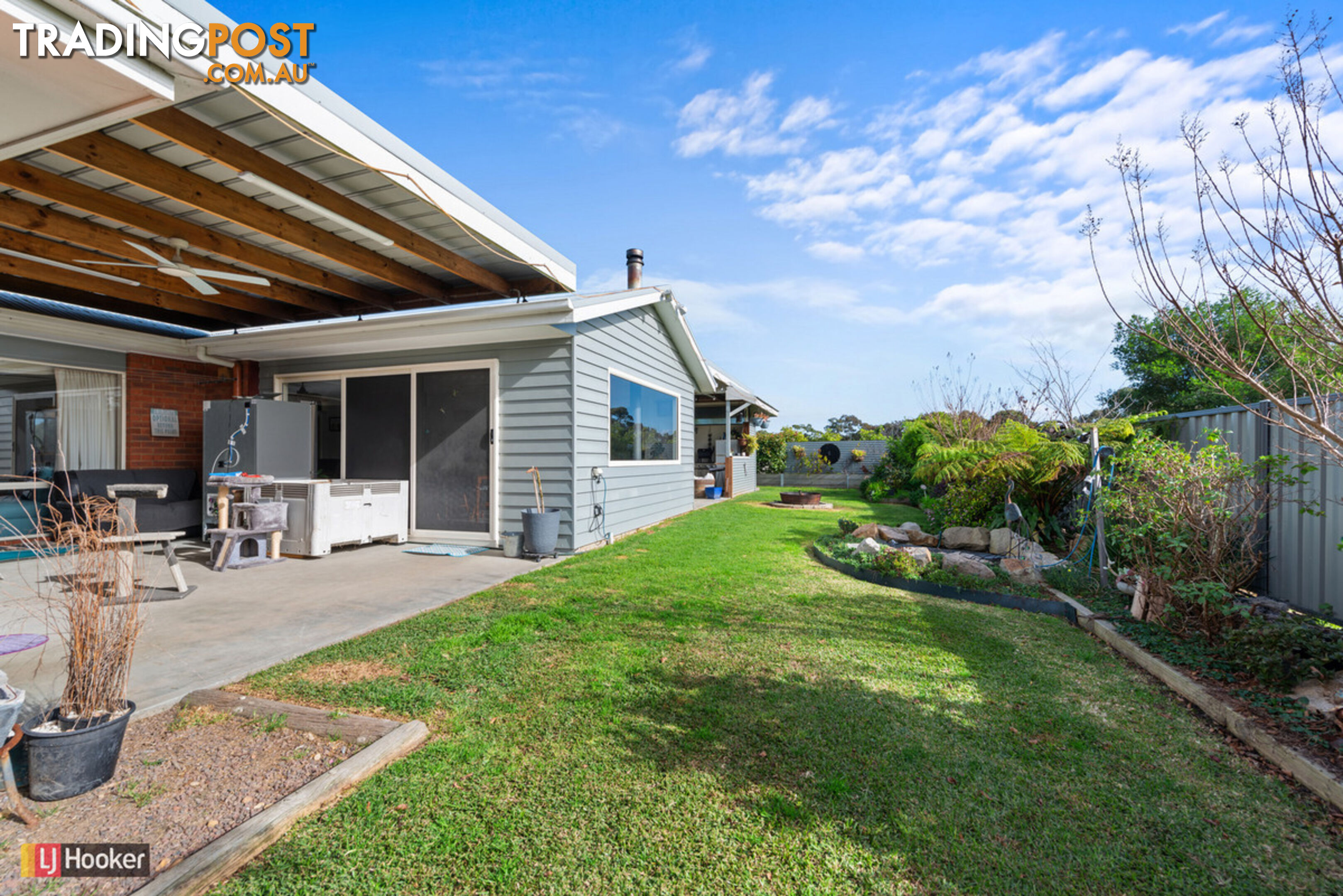 25 Tranquil Court LAKES ENTRANCE VIC 3909