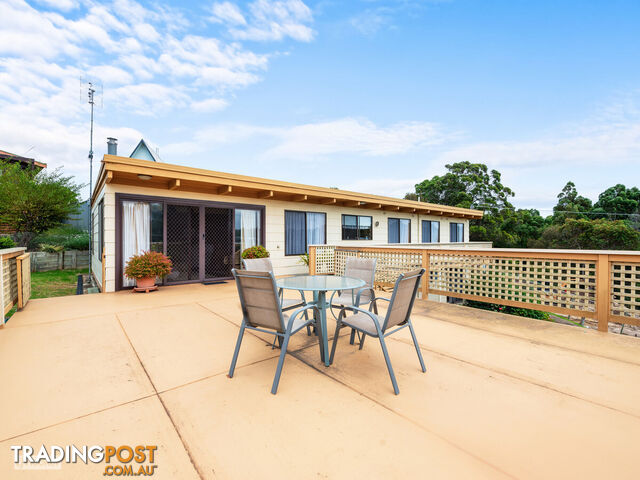 20 Archibald Drive METUNG VIC 3904