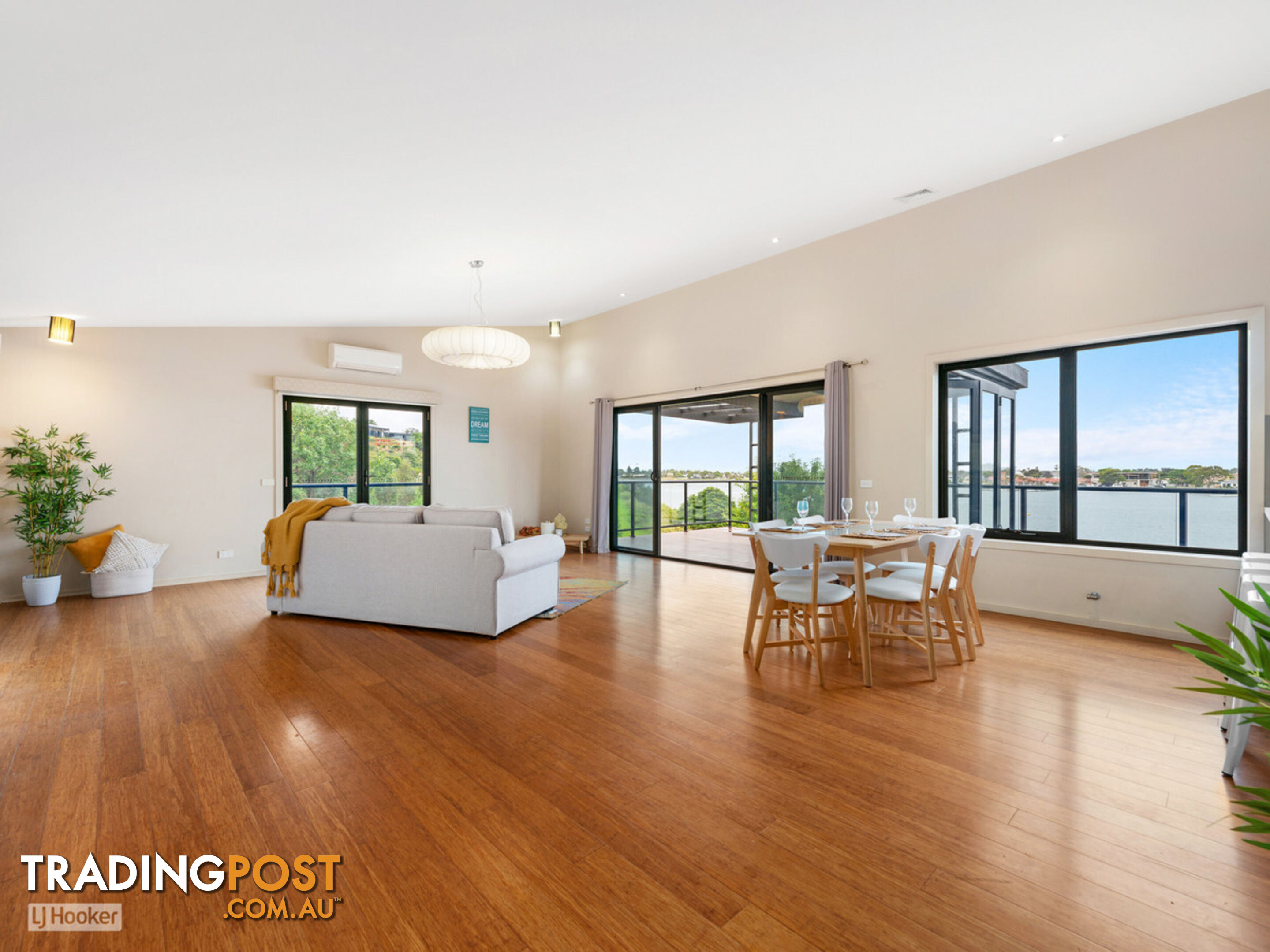 4 Cabarita Point KALIMNA VIC 3909