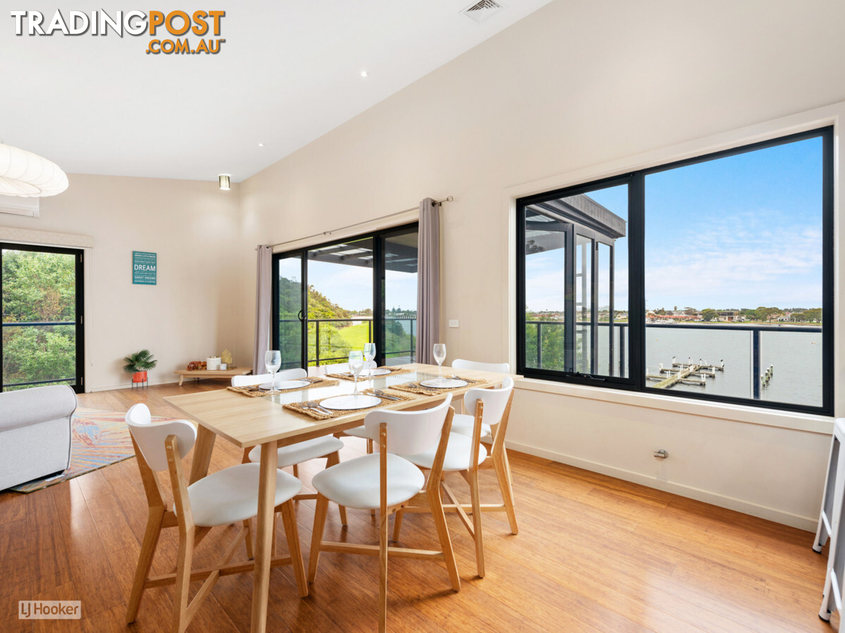 4 Cabarita Point KALIMNA VIC 3909