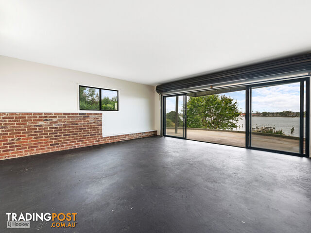 4 Cabarita Point KALIMNA VIC 3909