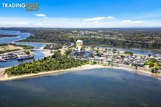 405/1 Esplanade LAKES ENTRANCE VIC 3909