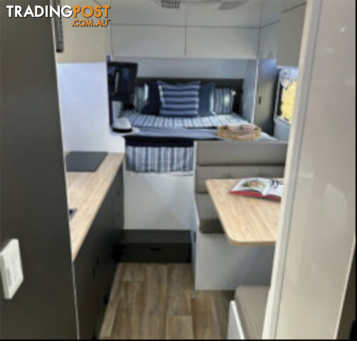 Lyfe RV19f Off-Road - Triple Bunk - photo 2 of 5