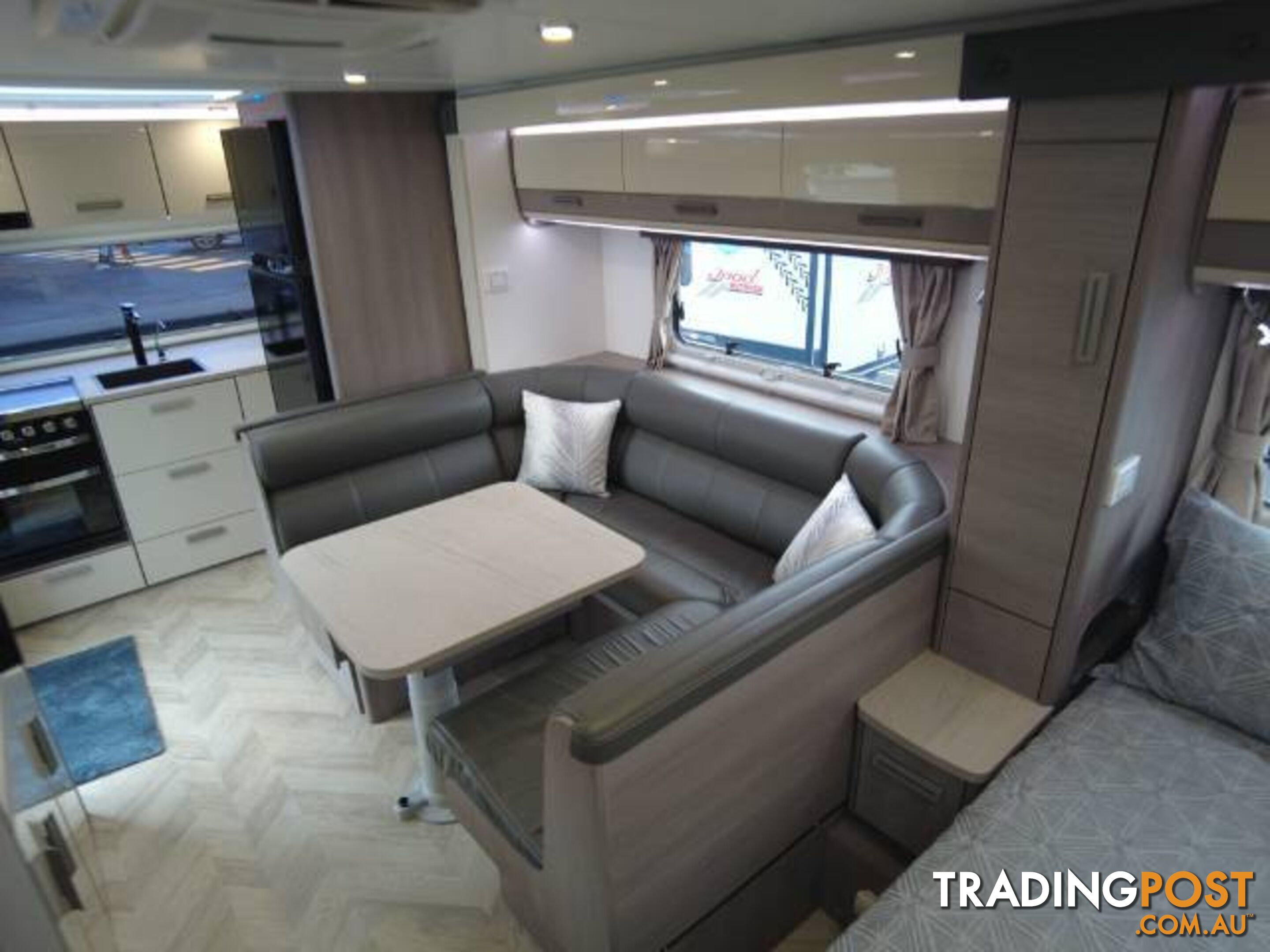 2021  JAYCO SILVERLINE  24.75-4.OB.SL-MY21 CARAVAN