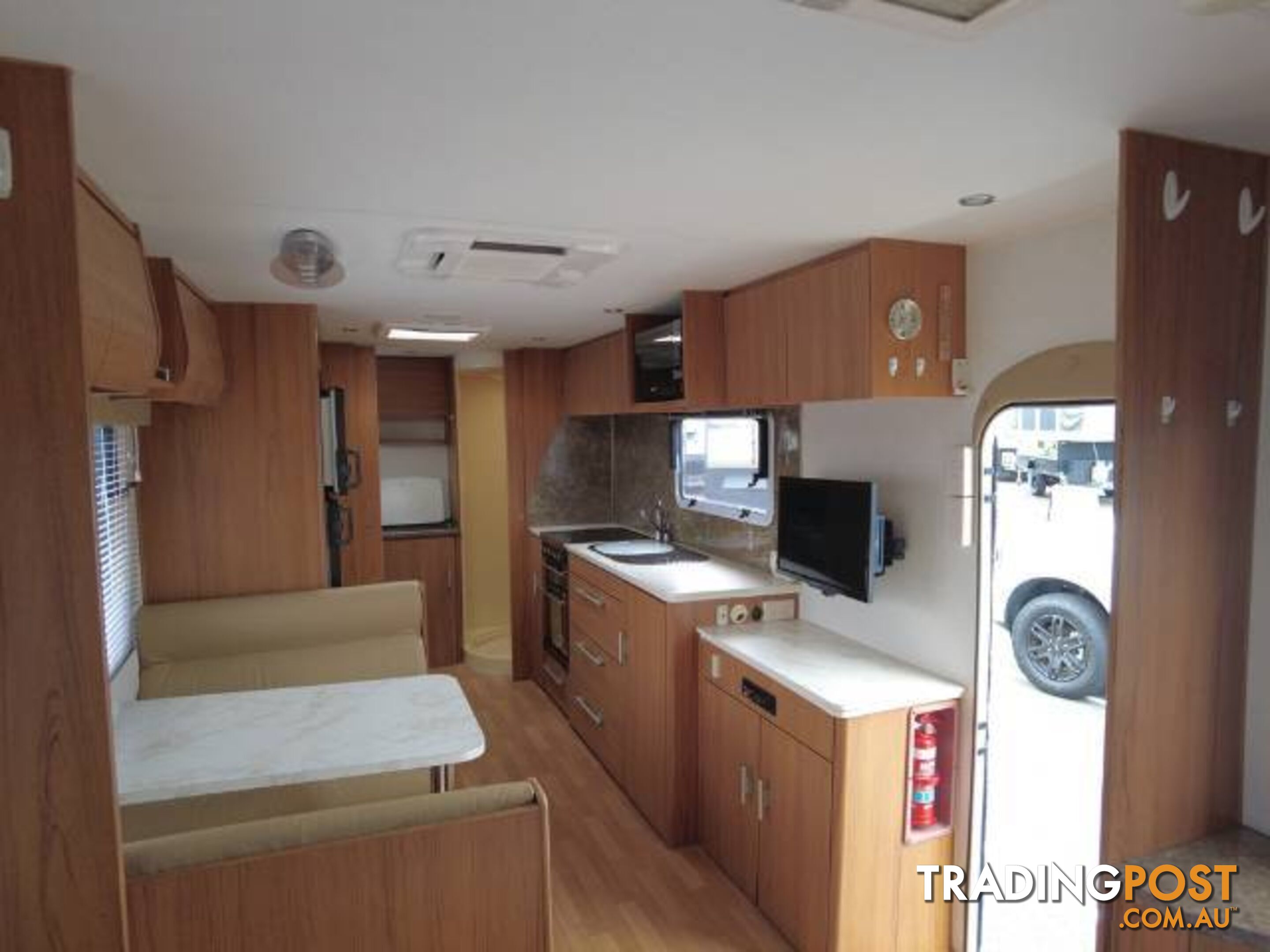 2010  JAYCO STERLING  23.72-5.10ST CARAVAN