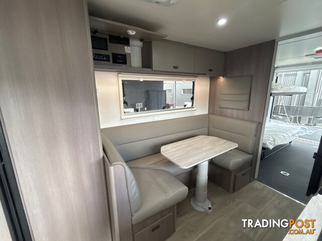 2025 JAYCO BASE STATION 24.75-6.BS-MY25 CARAVAN - photo 4 of 21