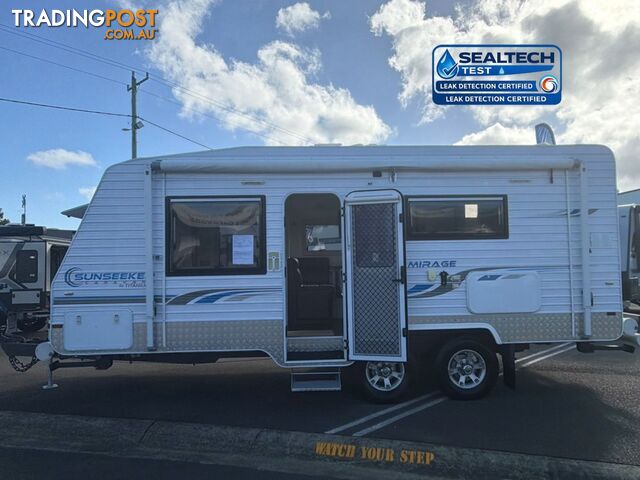 2015 TITANIUM SUNSEEKER 19 CARAVAN