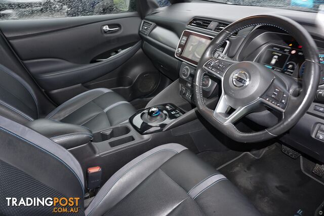 2019 NISSAN LEAF ZE1 HATCH - photo 3 of 21