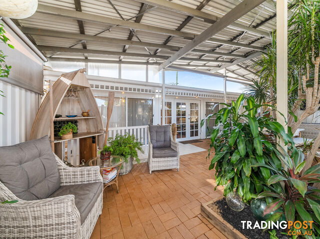 3 548 Oxley Avenue REDCLIFFE QLD 4020 - photo 3 of 26