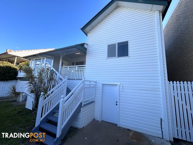 135 Sutton Street REDCLIFFE QLD 4020