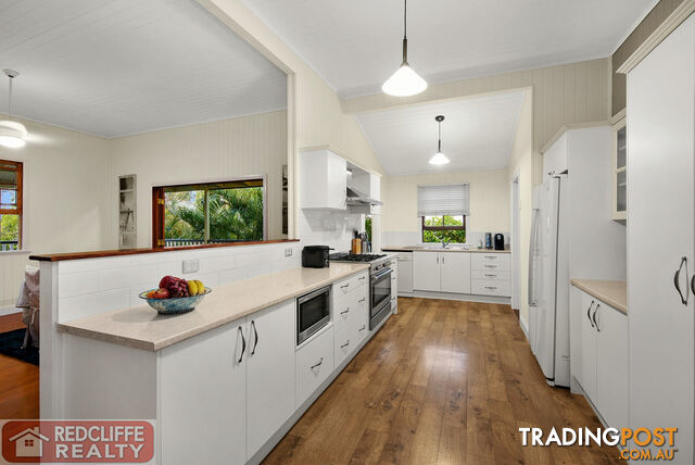 101 Deagon Street SANDGATE QLD 4017