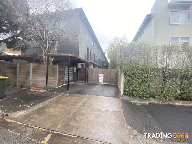 17/131 Glen Huntly Road Elwood VIC 3184