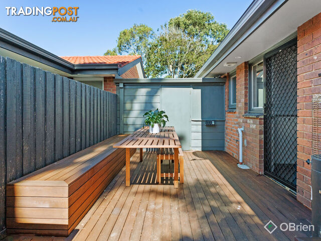 11 Village Crescent Chelsea VIC 3196